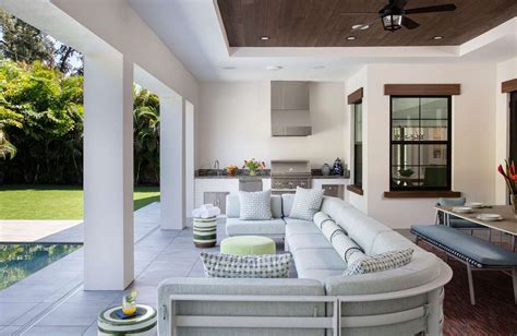 20 Patio Furniture Ideas to Help You Make the Most of Your Space