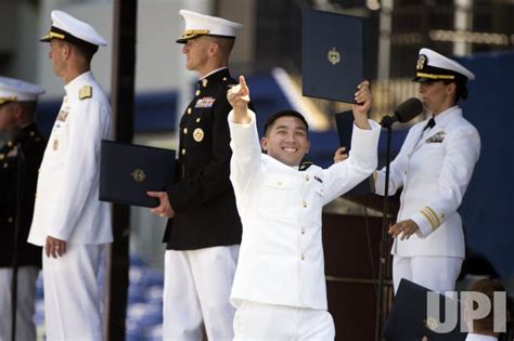 Photo: Midshipmen Celebrate during Navy Graduation Ceremony ...