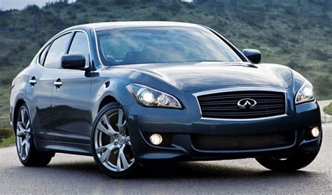 Infiniti M56 Sport Sedan | Dolce Luxury Magazine