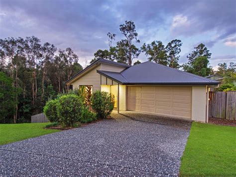 4 Murphys Lane, Oxenford, Qld 4210 - Property Details