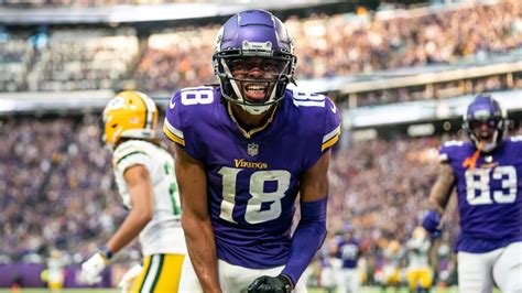 Minnesota Vikings Beat Green Bay Packers 34-31 - Sports Illustrated Green Bay Packers News ...