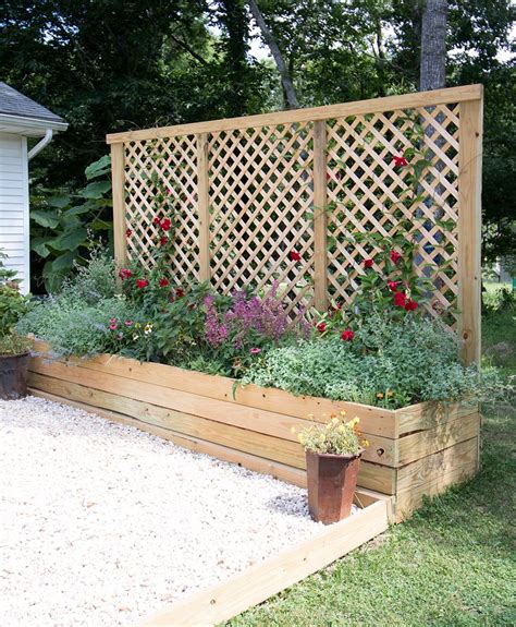 Privacy Screen Planter DIY - | Diy garden bed, Outdoor patio diy, Raised garden beds diy