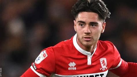 Hayden Hackney: Middlesbrough midfielder signs new deal until 2026 ...