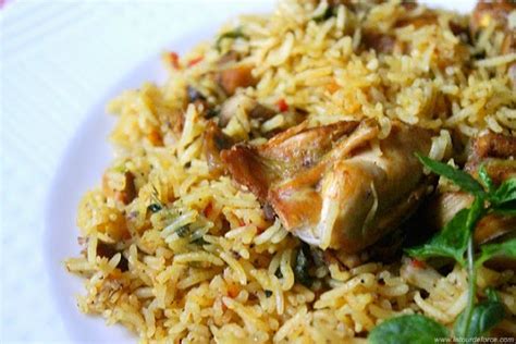 Aysha's Kitchenette: Chicken Machboos (Bahraini Spiced Chicken and Rice)