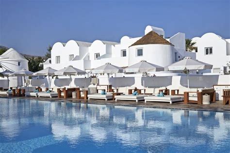 Nikki Beach Resort and Spa - Monolithos, Santorini | eBeach.se