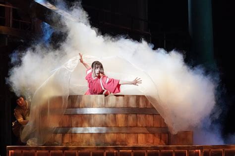 The Spirited Away stage show looks absolutely transcendent | Nestia