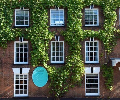 Review: The Talbot Inn, Ripley, Surrey, UK - A Luxury Travel Blog