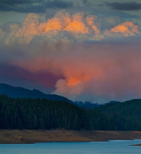 How bad was the 2023 Oregon wildfire season? Acres burned, air quality