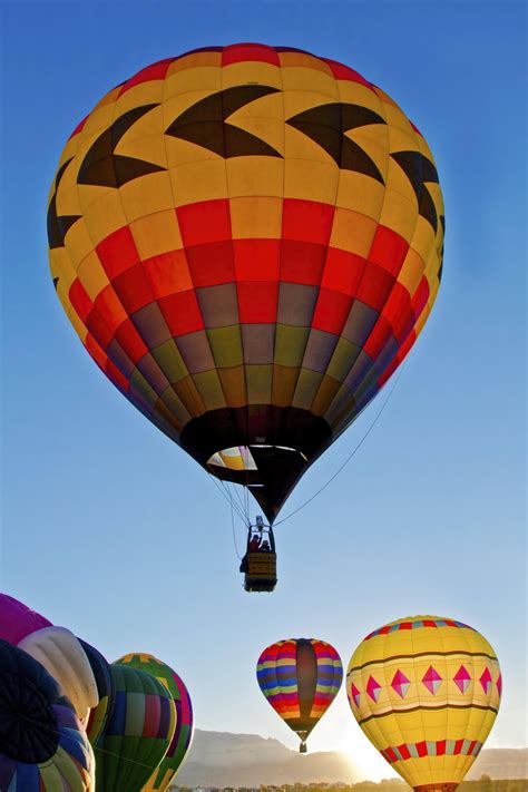 Sunrise Spectacular | Hot air balloon, Balloons, Hot air