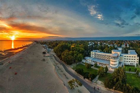 Pärnu Sightseeing - Top Things to Do and See in Pärnu, Estonia