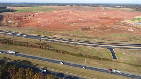 Rivian pauses construction of Georgia EV plant | Lake Oconee News