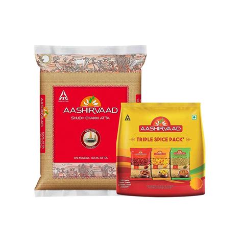 Aashirvaad Shudh Chakki Whole Wheat Atta + Aashirvaad Spices Combo (Chilli 200g, Turmeric 200g ...