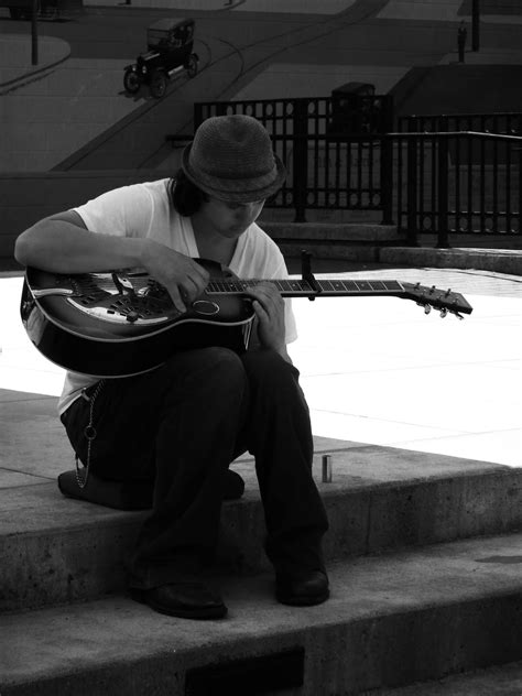 BELLINGHAM DAILY PHOTO: Dobro Player