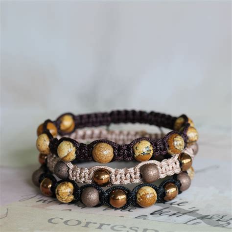 Macrame - Beaded Bracelet - Find a Craft