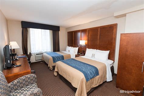 COMFORT INN BROOKLYN - Hotel Reviews (NY)