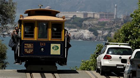 Green Bay vs. San Francisco: Lighthearted look at how Packers and 49ers homes by the bay stack up