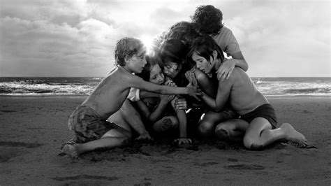 'Roma' Is Award-Worthy For Its Honest, Raw Emotion And Unapologetic Symbolism · FilmFracture