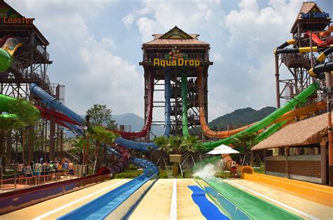 11 Crazy Water Park Rides