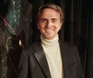 Carl Sagan Biography - Facts, Childhood, Family Life & Achievements