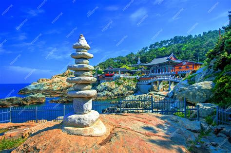 Free Photo | Haedong yonggungsa temple and haeundae sea in busan, south ...