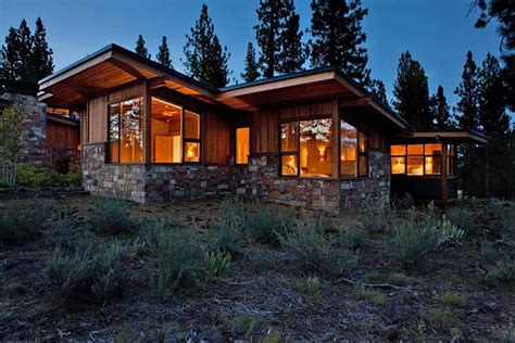 Stunning rustic mid-century inspired home in the Sierra Nevada ...