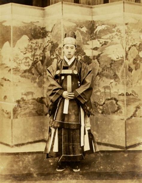 Gods and Foolish Grandeur: Yi Wu, Prince of Korea | Korean history, Korean art, Korean picture