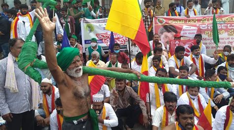 Karnataka bandh: Thousands of farmers hit the streets in Bengaluru ...