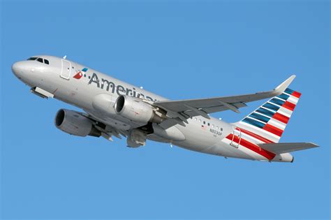 American Airlines Eyes Net-Zero Fuels With Universal Hydrogen Investment