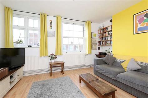 1 Bedroom Flat For Sale In Stamford Hill, London, N16