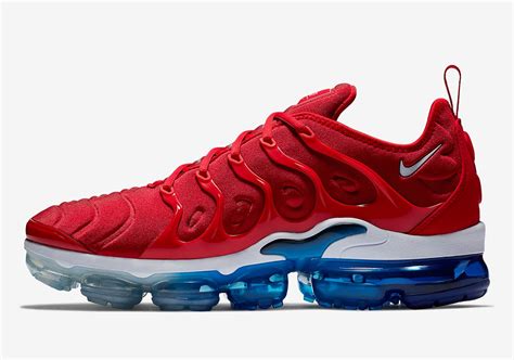 Nike Vapormax Plus Firecracker/USA 924453-601 | SneakerNews.com