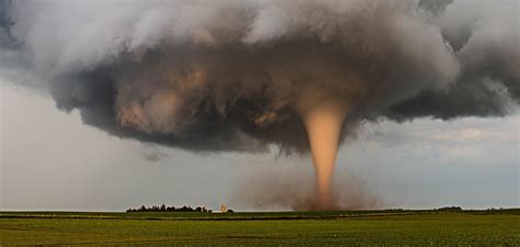 Pictures Of The Biggest Tornado In The World