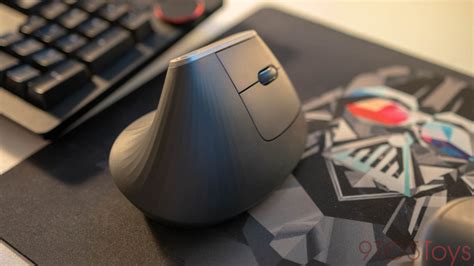 Hands-on: Logitech's MX Vertical changed the way I look at mice - 9to5Toys