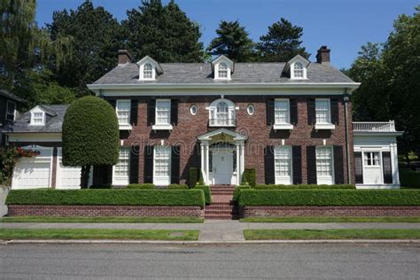 6,210 Brick Colonial House Stock Photos - Free & Royalty-Free Stock ...