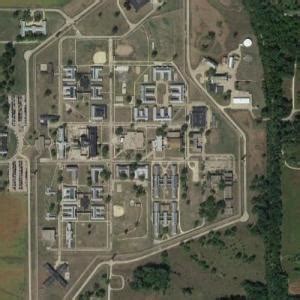 Dixon Correctional Center in Dixon, IL - Virtual Globetrotting