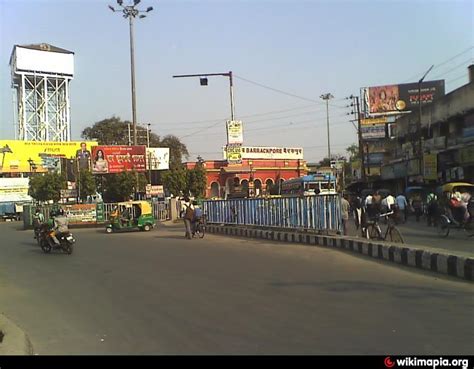 Barrackpore Railway Station (BP) - Barrackpore