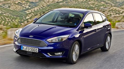 2017 Ford Focus Hatchback Review