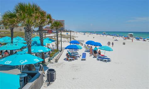 3 Reasons Pensacola Beach is the Best of Florida's Emerald Coast