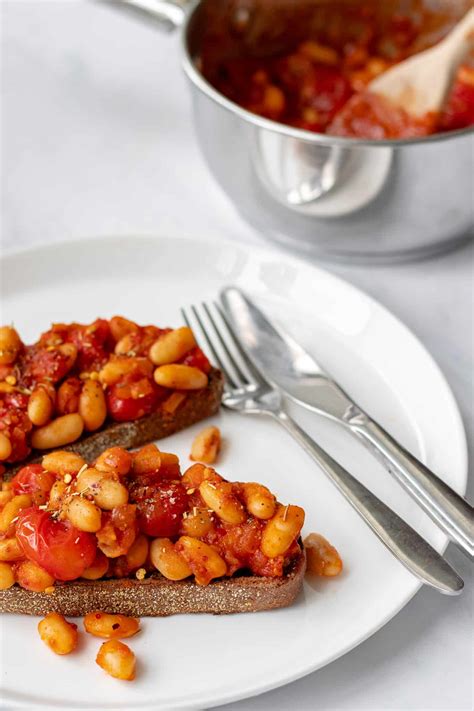 Healthy BBQ Baked Beans On Toast Recipe I Georgie Eats