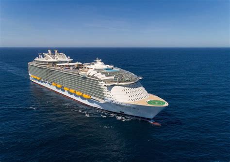 Cruise Review: Royal Caribbean's "Symphony of the Seas"