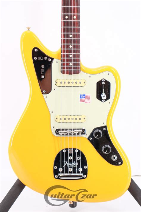 Fender Johnny Marr Jaguar Fever Dream Yellow Electric Guitar