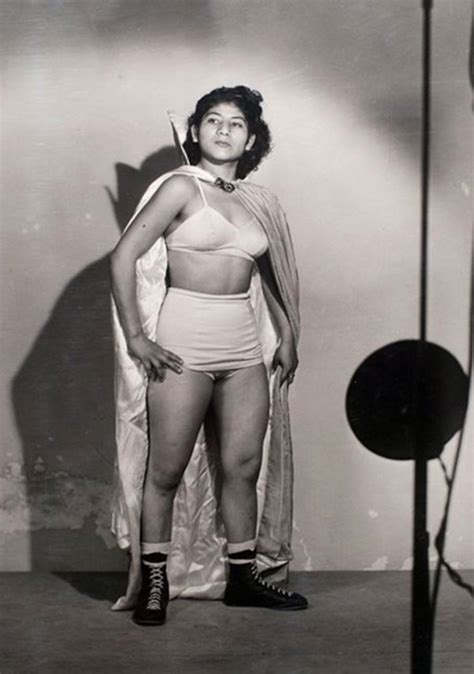 lady5 | Mexican wrestler, Muscular women, Female wrestlers