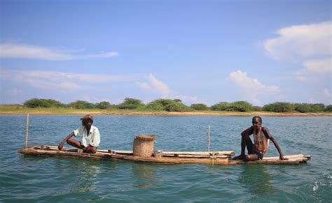 File:Retro-Style Catamaran at Pulicat-Lake-South-India.jpg - Wikipedia ...