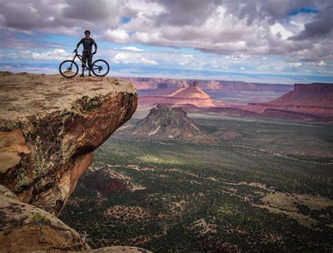 Moab Mountain Bike Adventures - Escape Adventures