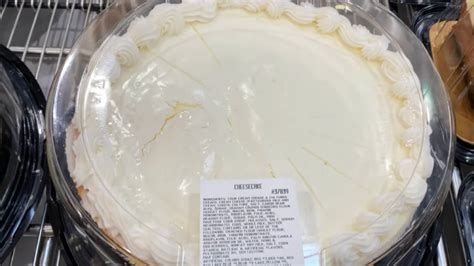 Irresistible Costco Cheesecake: The Perfect Treat for Dessert Lovers