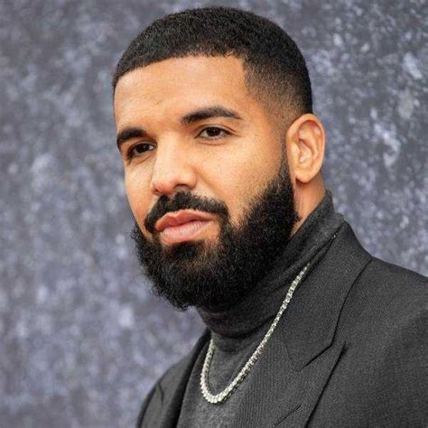 Drake's luxury custom mattress allegedly costs almost $400,000 - News - Link Up TV