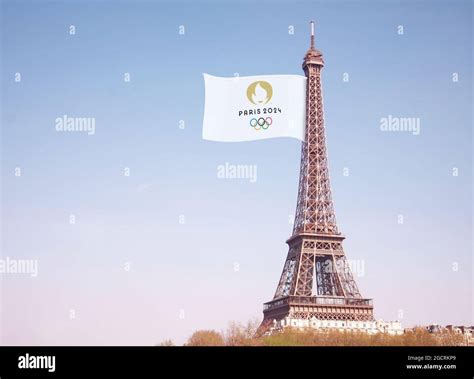 Olympic games flag on the Eiffel Tower In paris for PARIS 2024 - 3D ...