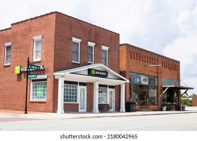 64 Kernersville Downtown Images, Stock Photos & Vectors | Shutterstock