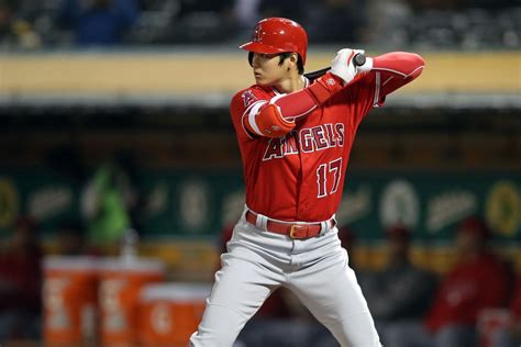 Shohei Ohtani wins the 2018 AL Rookie of the Year Award - Halos Heaven