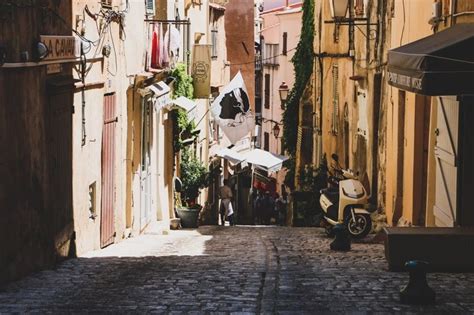 Corsican Towns to Visit: Le Collectionist's Guide