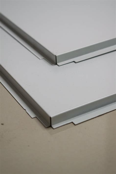 Aluminum Ceiling Panel - Aluminium Ceiling Panel Latest Price ...